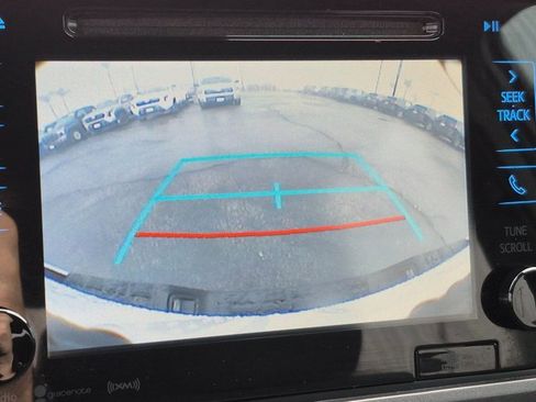 Used 2019 Toyota Tacoma TRD Sport image 13