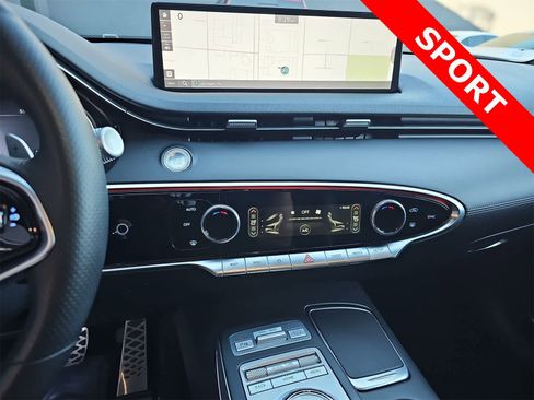 Used 2022 Genesis GV70 3.5T Sport image 20