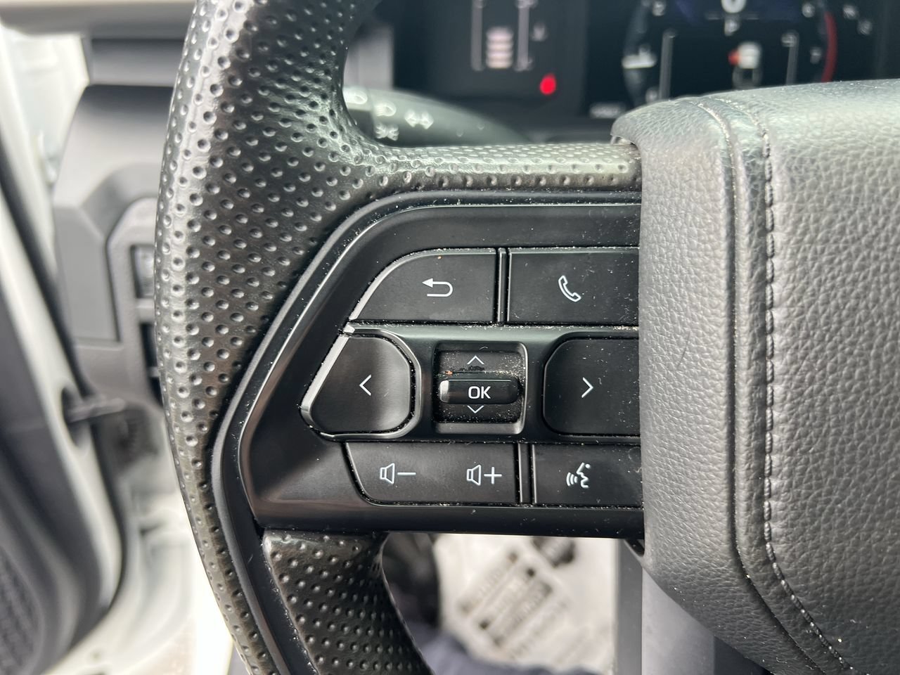 Used 2025 Toyota Tacoma SR RWD image 19
