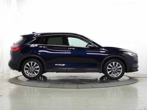 Used 2021 INFINITI QX50 Essential w/ Convenience Package image 13