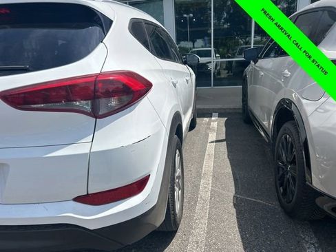 Used 2016 Hyundai Tucson SE w/ Option Group 02 FWD image 6
