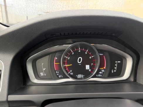 Used 2016 Volvo S60 T5 Inscription Platinum w/ Climate Package FWD image 24
