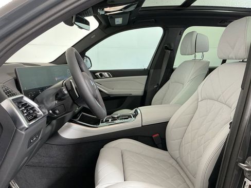 New 2026 BMW X5 sDrive40i w/ M Sport Package image 24