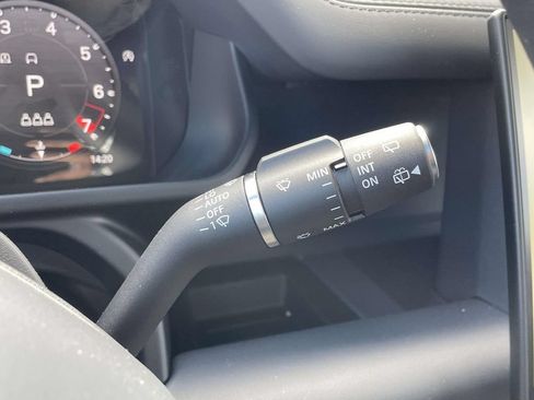 New 2026 Land Rover Defender 90 X-Dynamic SE AWD/4WD image 38