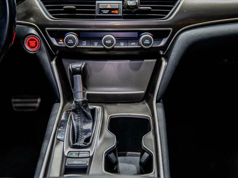 Used 2021 Honda Accord Sport image 12
