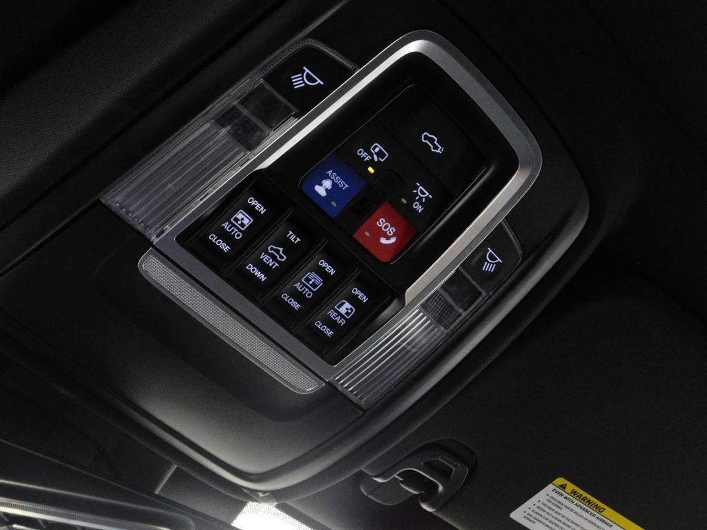Used 2022 RAM 1500 Limited w/ Body-Colour Bumper Group AWD/4WD image 52