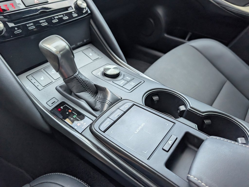Used 2025 Lexus IS 350 F Sport w/ Accessory Package 2 RWD image 17