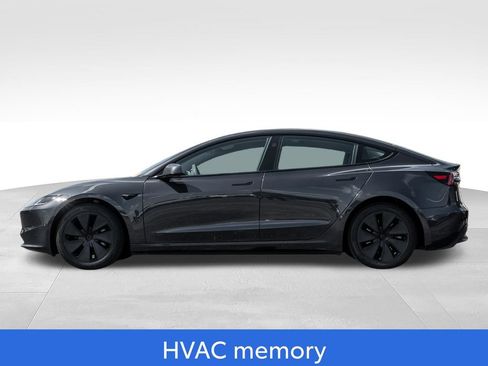 Used 2025 Tesla Model 3 Long Range AWD/4WD image 4