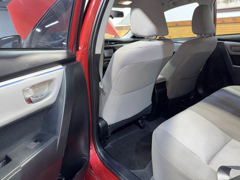 Used 2015 Toyota Corolla LE image 22