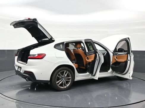 Used 2021 BMW X4 xDrive30i AWD/4WD image 27