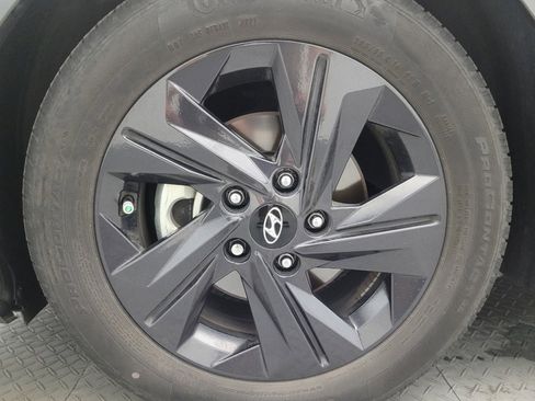 Used 2022 Hyundai Elantra SEL w/ Convenience Package FWD image 31
