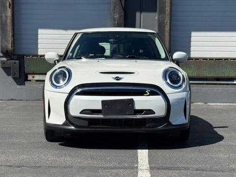 Used 2024 MINI Cooper SE FWD image 8