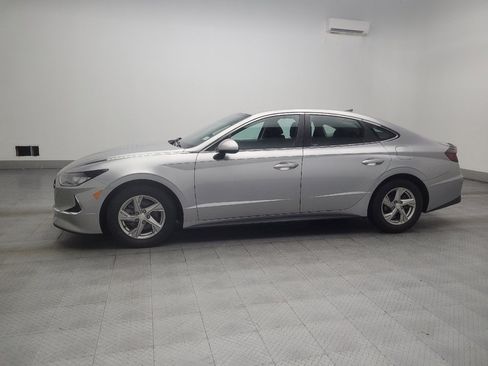 Used 2022 Hyundai Sonata SE FWD image 2