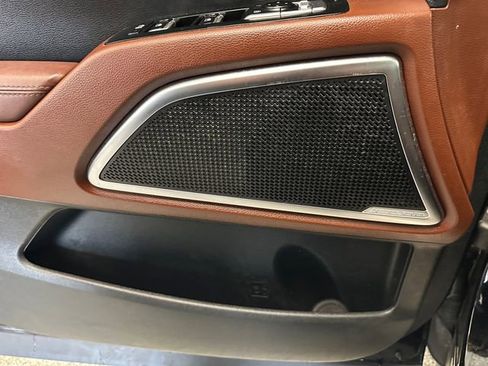 Used 2023 Kia Telluride SX image 29