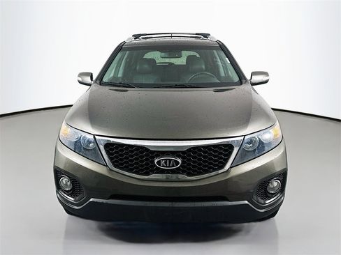 Used 2013 Kia Sorento EX image 2