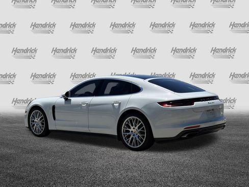 Used 2018 Porsche Panamera image 7