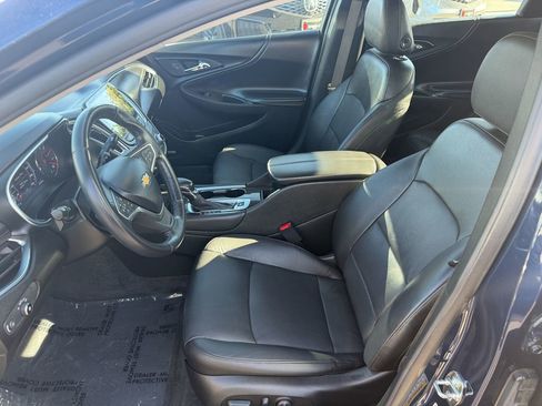 Used 2022 Chevrolet Malibu Premier FWD image 12