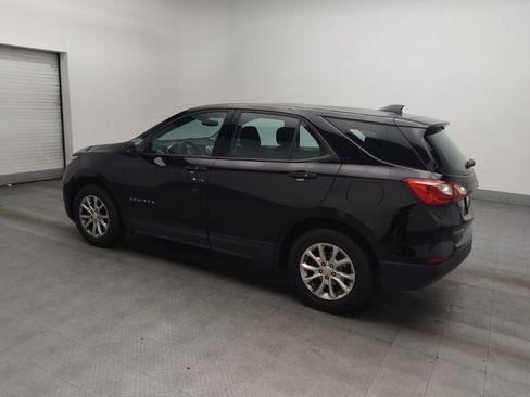 Used 2019 Chevrolet Equinox LS image 3