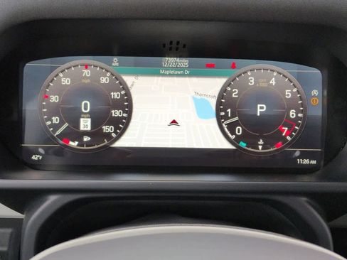 Used 2022 Land Rover Defender 110 SE image 36