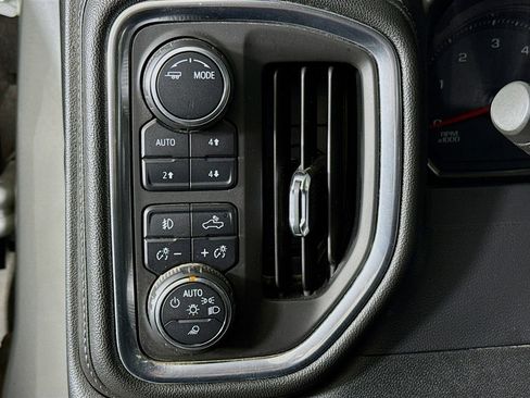 Used 2020 Chevrolet Silverado 3500 LTZ w/ LTZ Plus Package AWD/4WD image 10