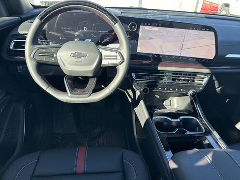 New 2026 Chevrolet Traverse RS image 13