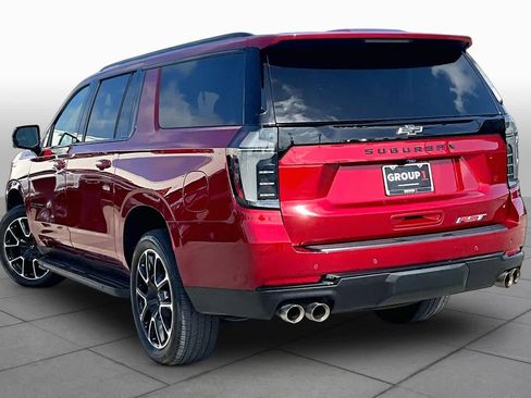 Used 2025 Chevrolet Suburban RST w/ Comfort Package RWD image 12