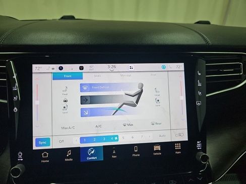 Used 2023 Jeep Grand Wagoneer L Series II image 7