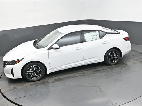 New 2025 Nissan Sentra SV w/ All-Weather Package image 33