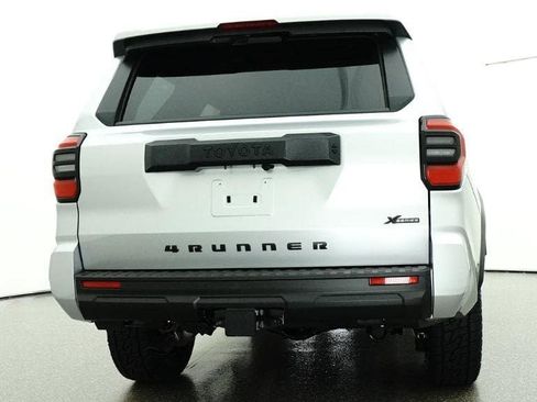 Used 2026 Toyota 4Runner SR5 RWD image 23