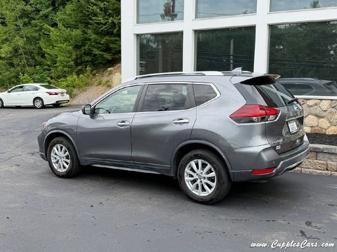 Used 2019 Nissan Rogue SV AWD/4WD image 3