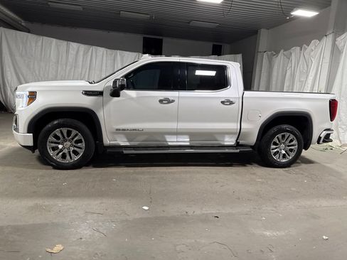Used 2021 GMC Sierra 1500 Denali w/ Technology Package AWD/4WD image 4