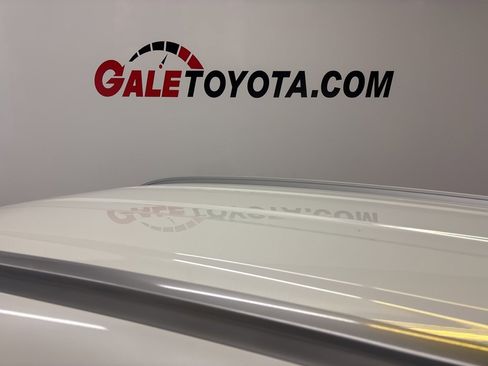 Used 2023 Kia Sportage EX image 7