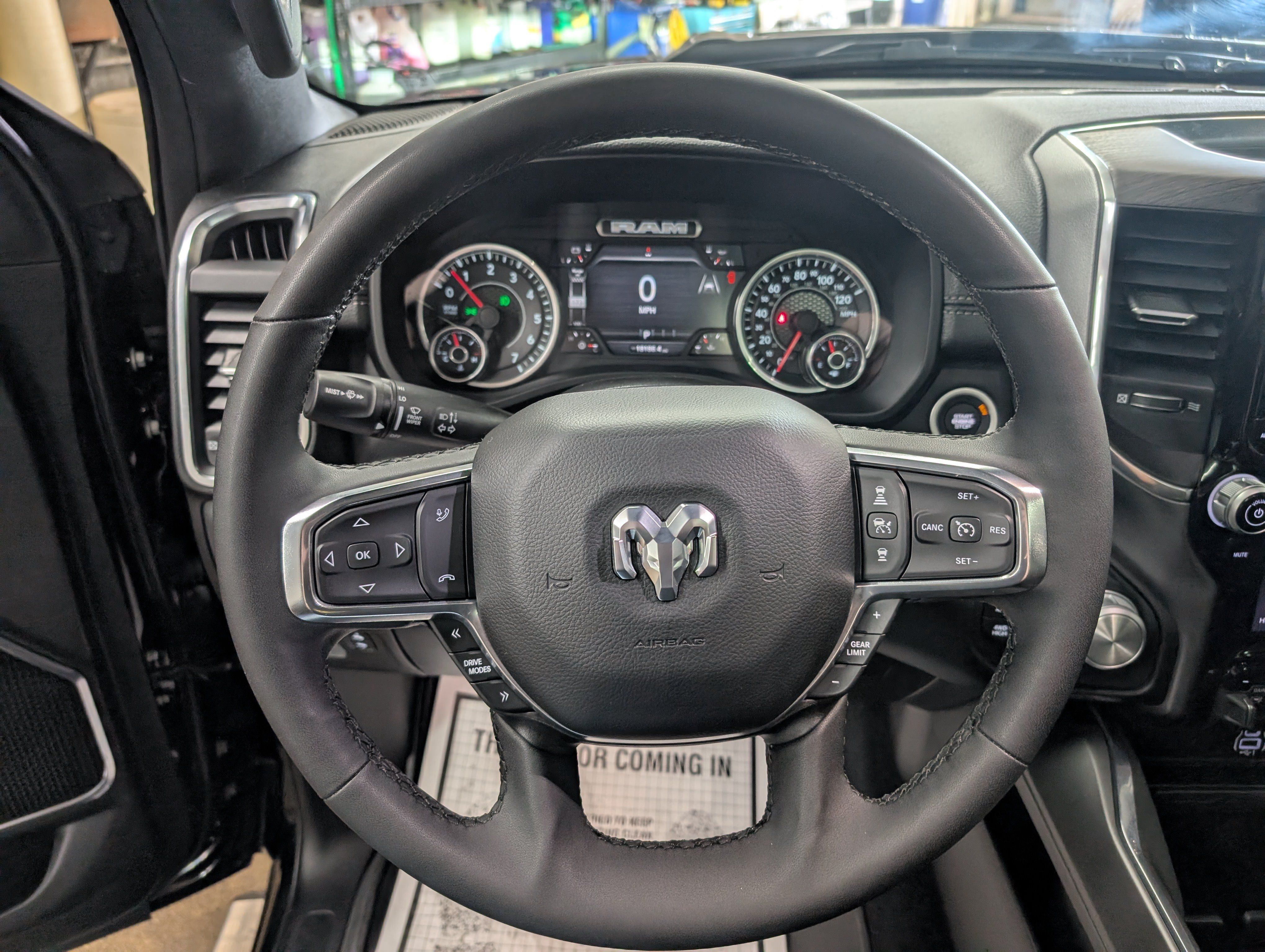 Used 2025 RAM 1500 Laramie w/ Sport Appearance Package AWD/4WD image 17