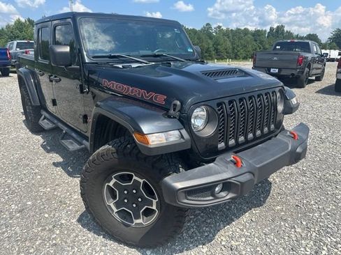 Used 2021 Jeep Gladiator Mojave AWD/4WD image 2