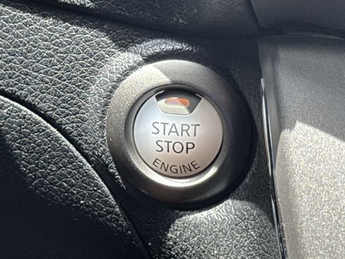 Used 2013 Nissan Sentra SV w/ Driver Pkg FWD image 17
