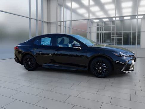 New 2026 Toyota Camry SE AWD/4WD image 6