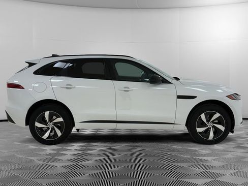 Used 2025 Jaguar F-PACE R-Dynamic S AWD/4WD image 6