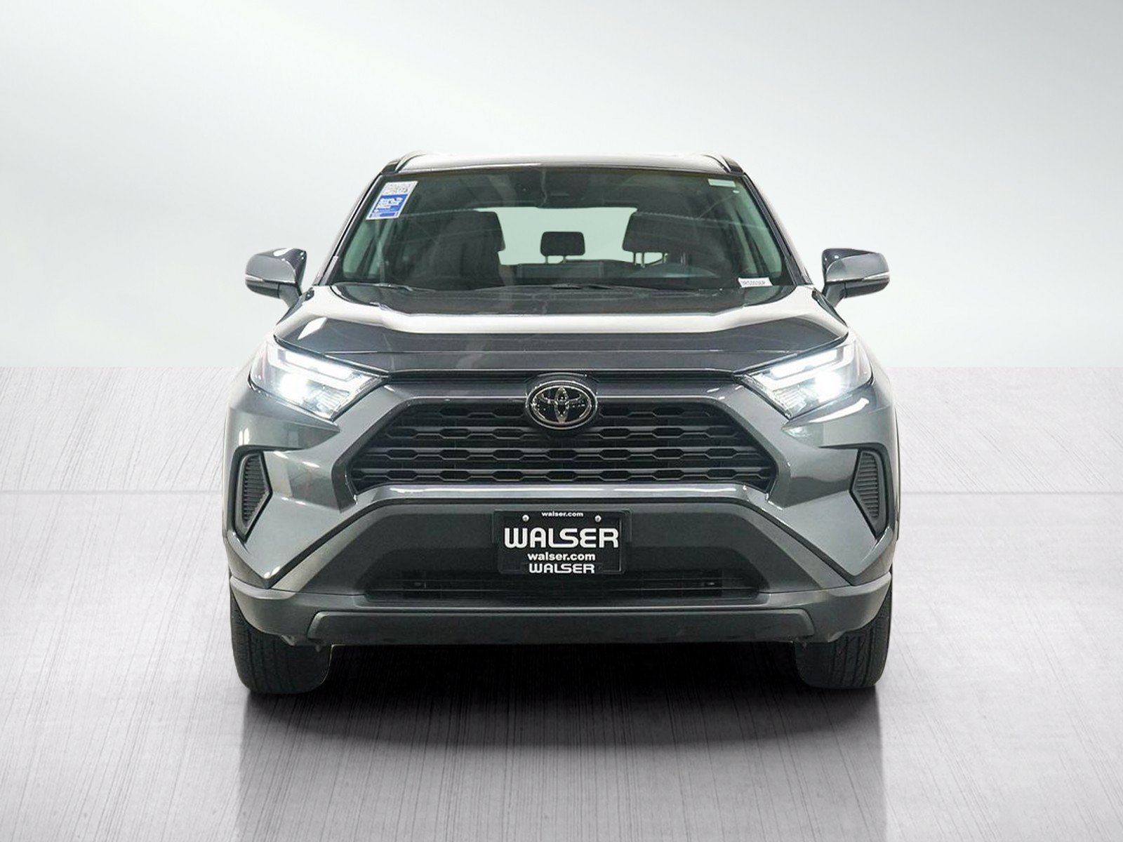 Used 2025 Toyota RAV4 XLE w/ Convenience Package AWD/4WD image 8