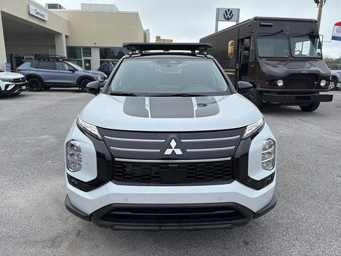 New 2026 Mitsubishi Outlander Trail Edition image 2