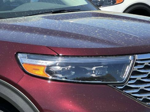 Used 2022 Ford Explorer Platinum w/ Equipment Group 601A image 8