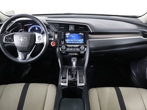 Used 2019 Honda Civic EX image 13