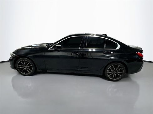 Used 2020 BMW 330i xDrive 330i xDrive w/ Driving Assistance Package image 10