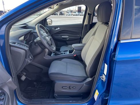Used 2017 Ford Escape SE w/ SE Cold Weather Package image 11