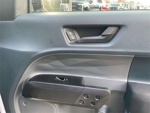 Used 2025 Ford Maverick XL w/ Equipment Group 102A image 27