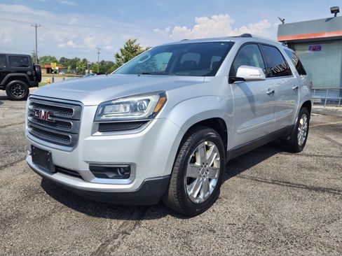 Used 2017 GMC Acadia Limited SLT AWD/4WD image 2