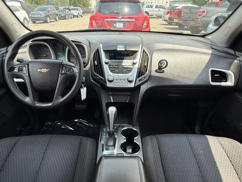 Used 2015 Chevrolet Equinox LS FWD image 3