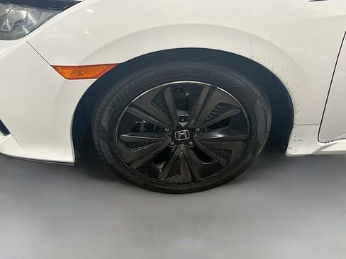 Used 2017 Honda Civic EX image 32