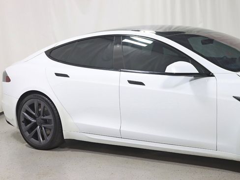 Used 2021 Tesla Model S Long Range image 3