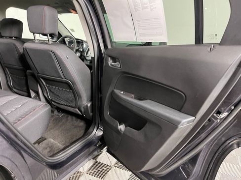 Used 2016 GMC Terrain SLE image 15