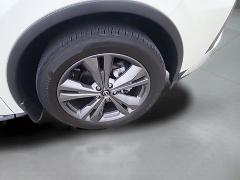 Used 2024 Nissan Murano Platinum w/ Cargo Package image 16